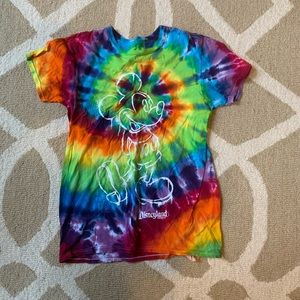 Size Small Mickey Mouse Disneyland Tee!